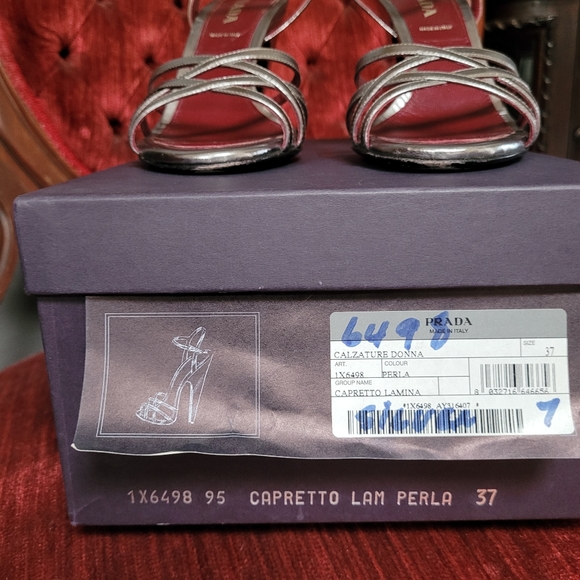 Beautiful Silver Prada Pumps - Picture 4 of 8